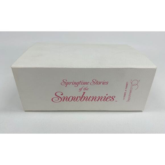 Springtime Stories of the Snowbunnies Department 56 "A Tisket, A Tasket" #2602-6 - Picture 4 of 5